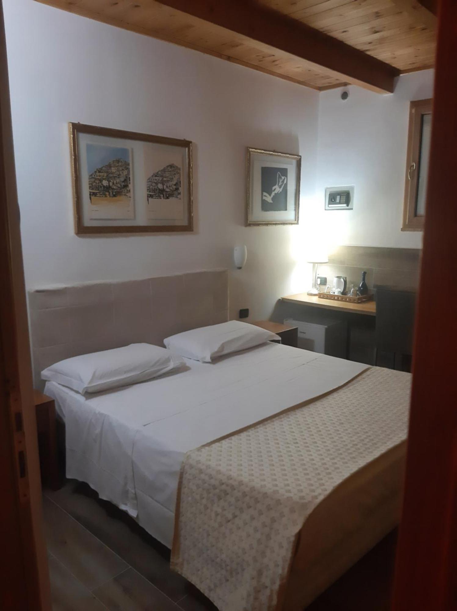 莫拉别墅住宿加早餐旅馆 Corbara  外观 照片